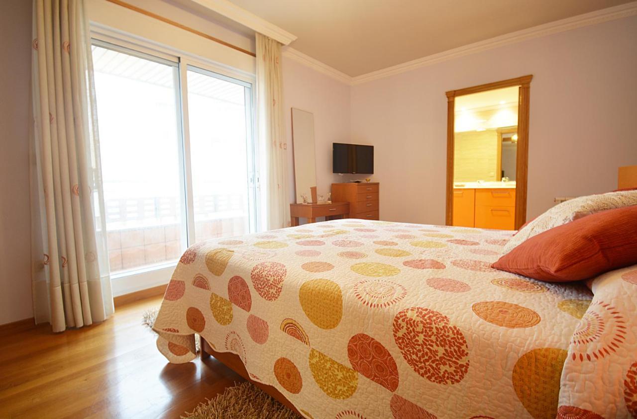 Maravilloso Piso Con Parking En Plaza De Galicia บิลาการ์เซีย เด อาโรว์ซา ภายนอก รูปภาพ