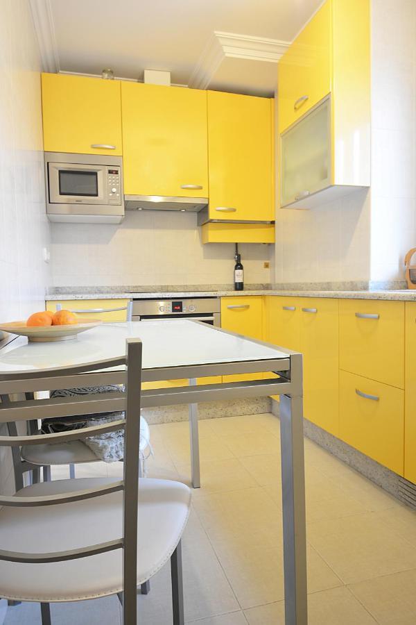 Maravilloso Piso Con Parking En Plaza De Galicia บิลาการ์เซีย เด อาโรว์ซา ภายนอก รูปภาพ